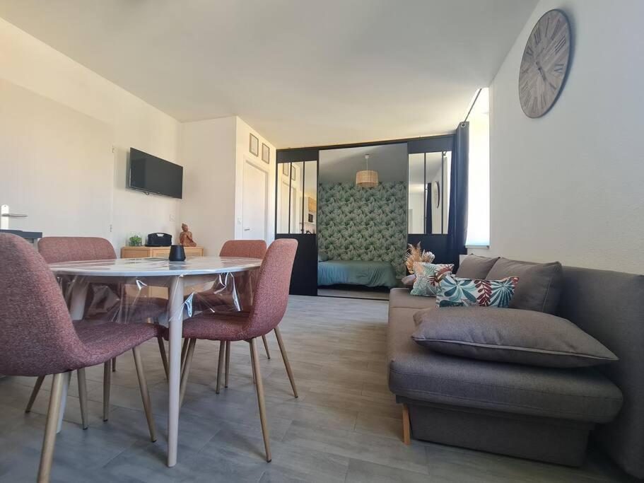Bel Appartement Meximieux Centre Ville 2 Chambres المظهر الخارجي الصورة